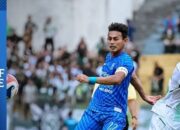 Babak Pertama Panas, PSPS Pekanbaru vs PSMS Medan Sama Kuat 1-1