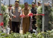 Ajak Masyarakat Gemar Tanam Pohon, Irjen Herry Resmikan Bank Pohon Polres Kampar