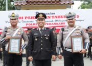 Dua Polisi Pekanbaru Selamatkan Warga Sakit, Dapat Penghargaan Kapolresta