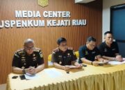 Kejati Riau Dalami Korupsi PI 10 Persen, Eks Bupati Rohil AS Disebut Punya Kaitan
