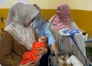 Bayi Laki-laki Ditemukan di Teras Rumah Warga, Polisi Selidiki Pelaku