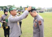 Wajah Baru Diresmikan, Seluruh Polisi di Riau Akan Kenakan Tanjak dan Selempang Setiap Jumat