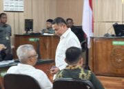 Sidang Perdana Abdul Wahid Digelar, Dakwaan Dugaan Pemerasan Dibacakan JPU KPK