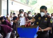 22 Juta Batang Rokok Ilegal Dimusnahkan, Jejak Penyelundupan Riau–Malaysia Terbongkar