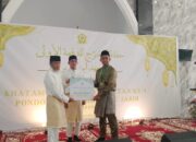 Enam Tahun Menimba Ilmu, Santri Teladan Ibnu Jarir Berangkat Umrah