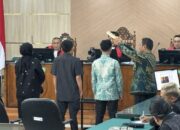 Tiga Saksi Bantah Lihat Dani dan Arief di Rumah Dinas Gubernur