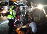 5 Korban Tewas Kecelakaan Hiace vs Truk di Tol Pekanbaru Ternyata Rombongan Asal Jambi