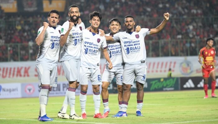 Semen Padang FC Keok 0-1, Dimas Wicaksono Jadi Mimpi Buruk Kabau Sirah