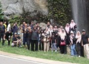 Goes to Sumbar, Warga Graha Sakuntala Perkuat Silaturahmi Lewat Family Gathering
